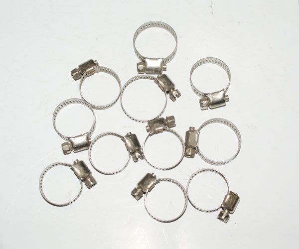 Cổ dê inox phi 20